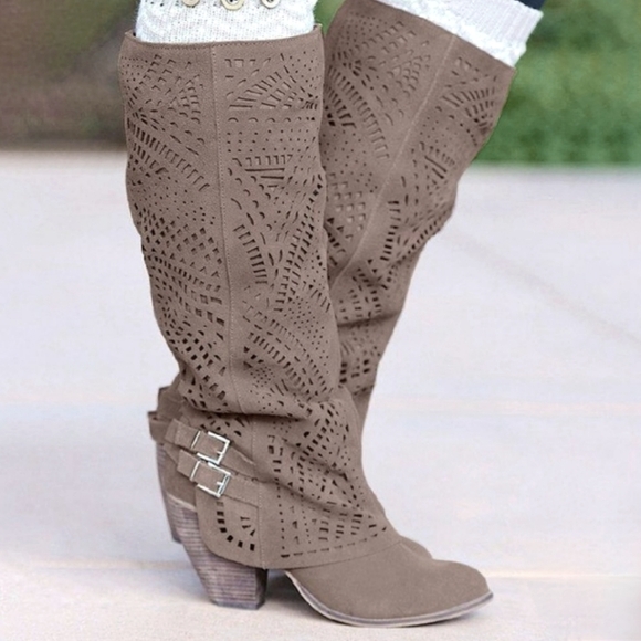 New $164 NAUGHTY MONKEY FAST TIMES LASER CUT PERFORATED LEATHER SLOUCH BOOTS 7.5 - Picture 3 of 9